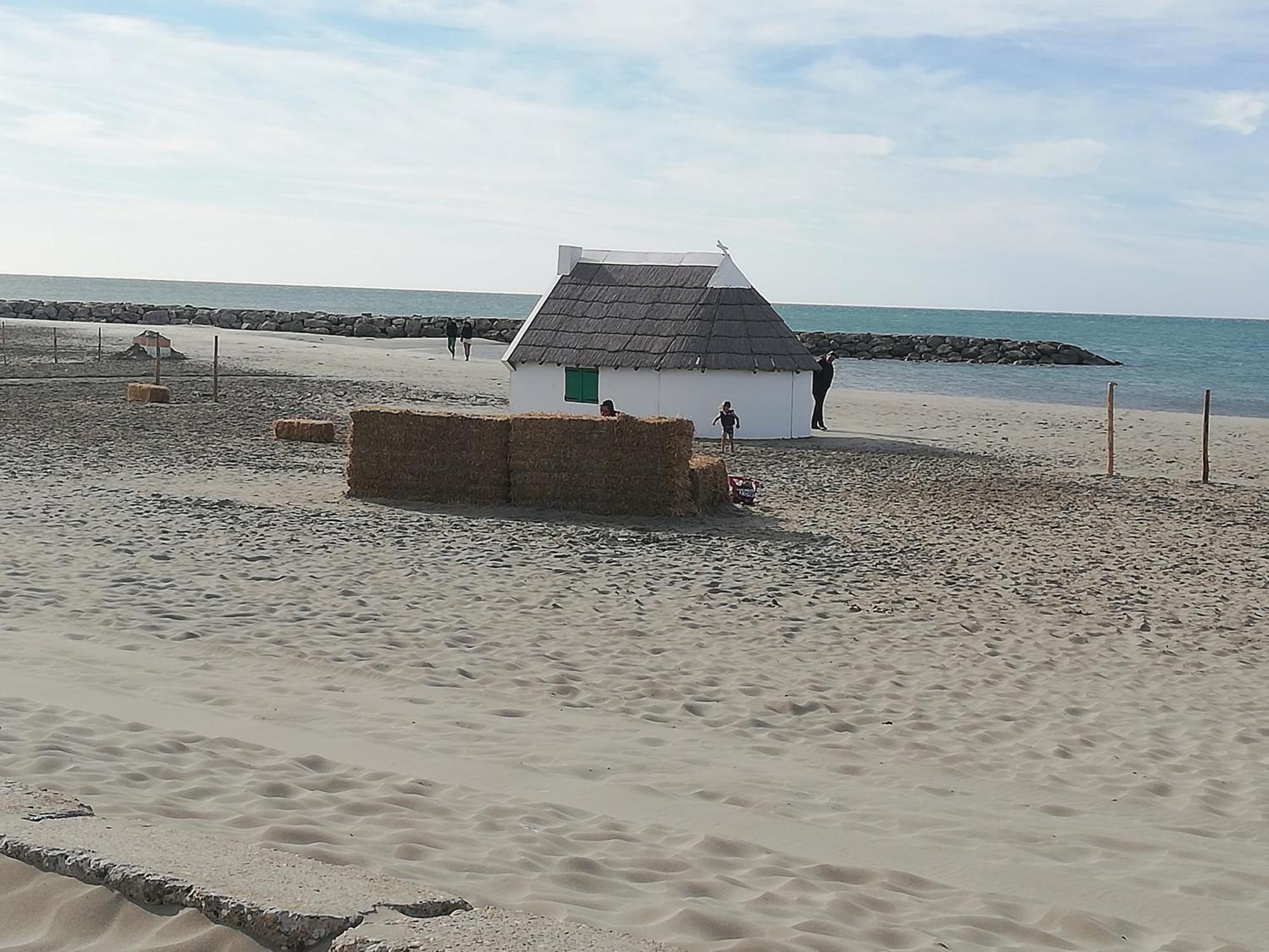 Jolie Appartement Refait A Neuf Saintes-Maries-de-la-Mer Exterior photo